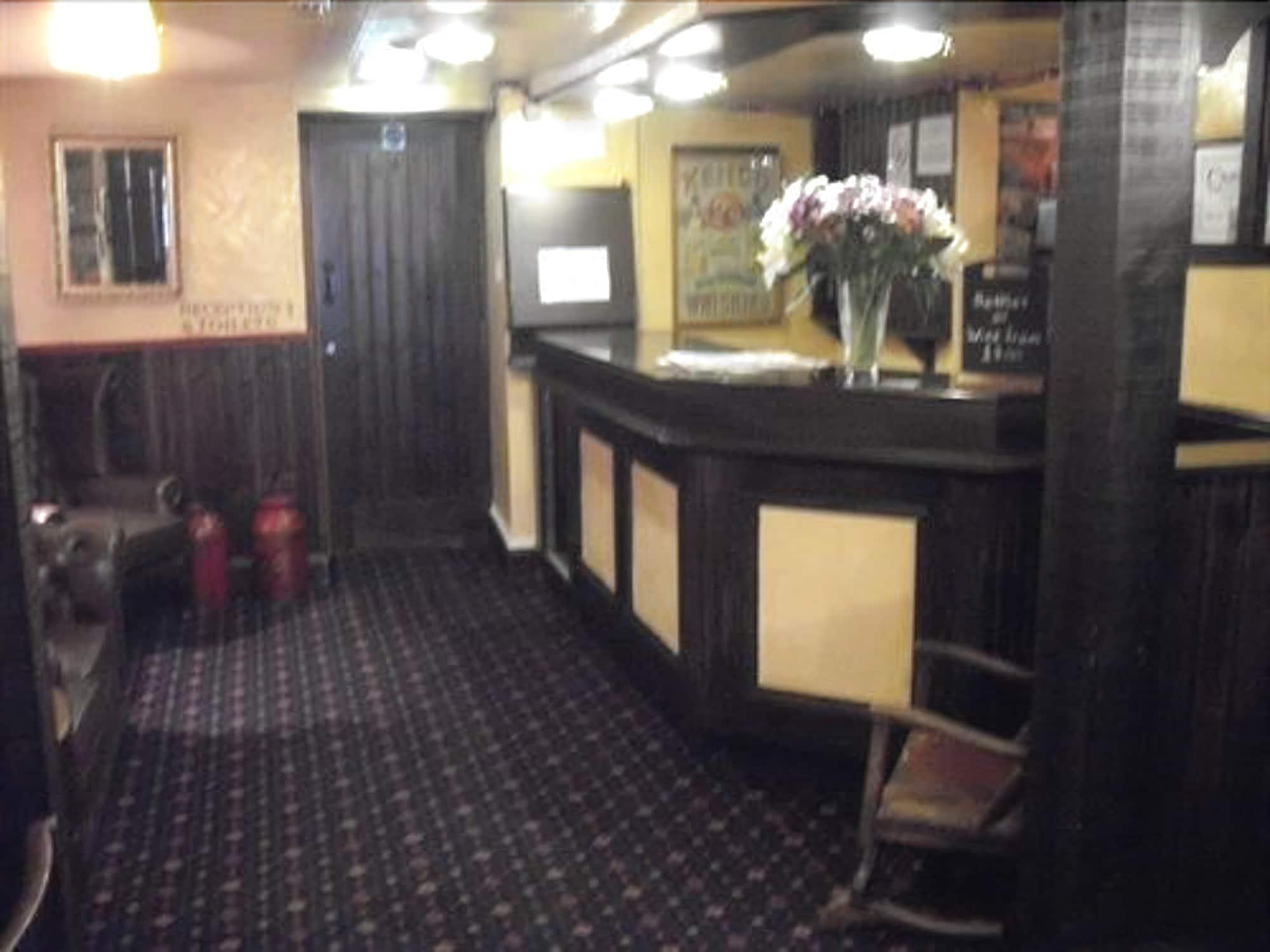 The Bridge Inn Tillicoultry Kültér fotó
